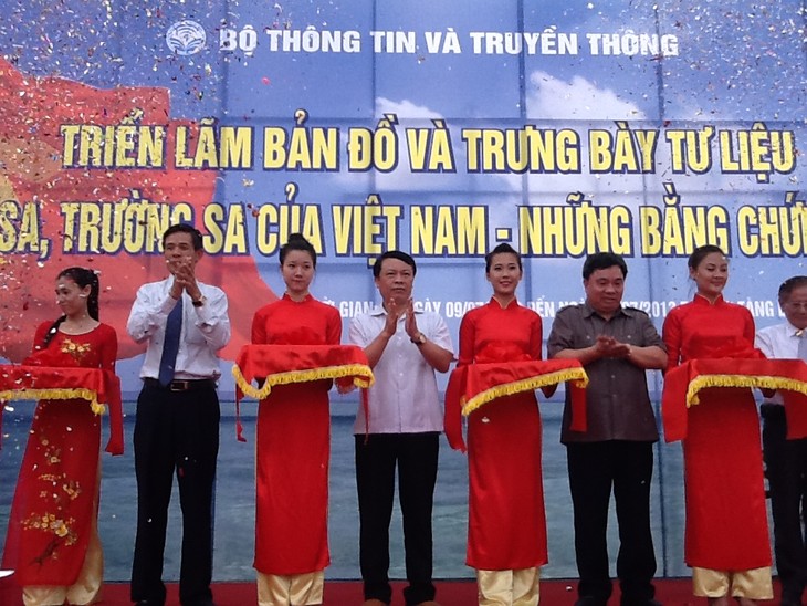 Triển lãm “Hoàng Sa, Trường Sa của Việt Nam - Những bằng chứng lịch sử” - ảnh 1